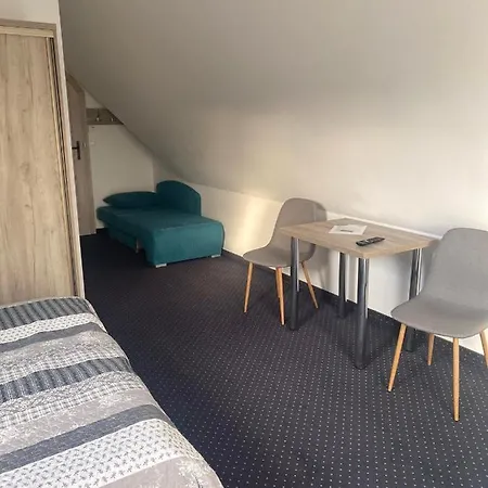 Tojemoje Konukevi 3*